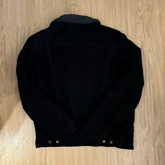 Levi’s Corduroy Sherpa Lined Trucker Jacket - Picture 4 of 4